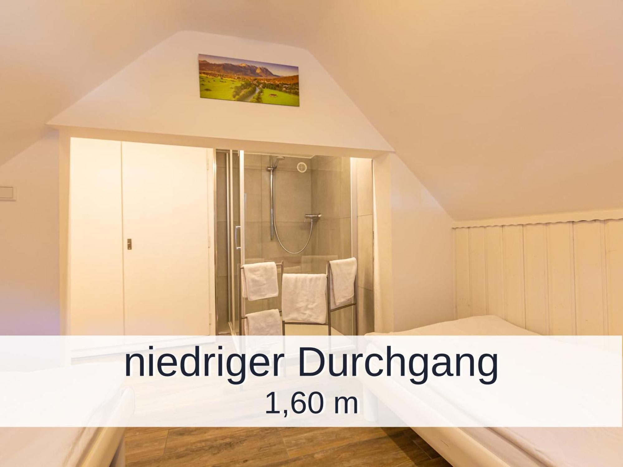 Ferienwohnung Rambold Wettersteinwand ガルミッシュ・パルテンキルヒェン エクステリア 写真